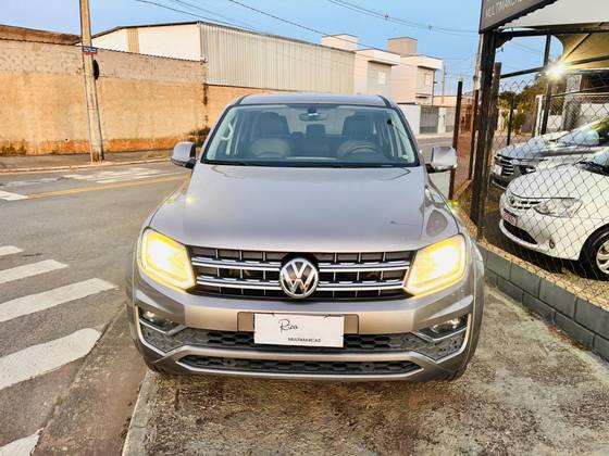 VOLKSWAGEN AMAROK 2.0 HIGHLINE 4X4 CD 16V TURBO INTERCOOLER DIESEL 4P AUTOMÁTICO VOLKSWAGEN AMAROK 2.0 HIGHLINE 4X4 CD 16V TURBO INTERCOOLER DIESEL 4P AUTOMÁTICO